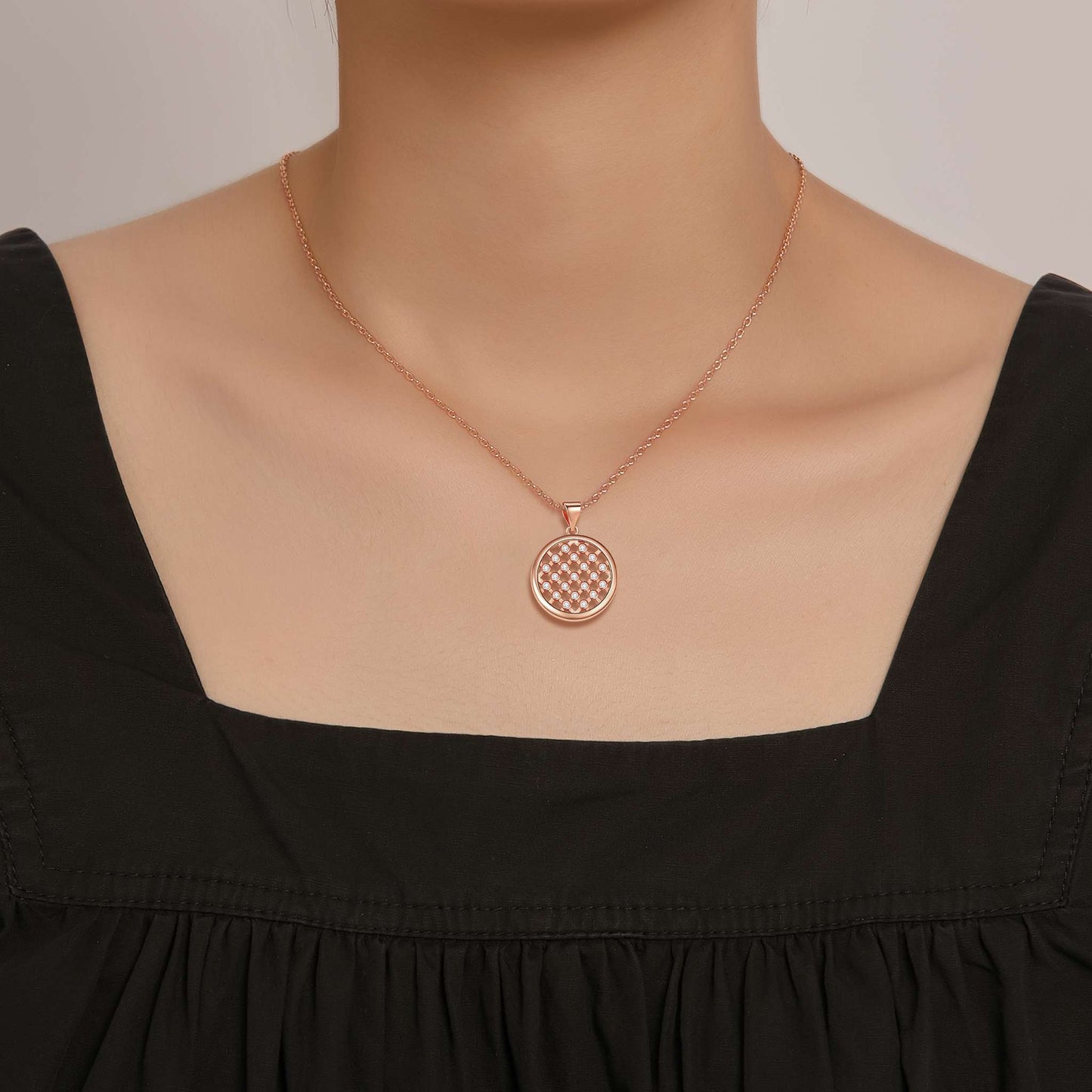 Kette mit Anhänger Weave, rotgold